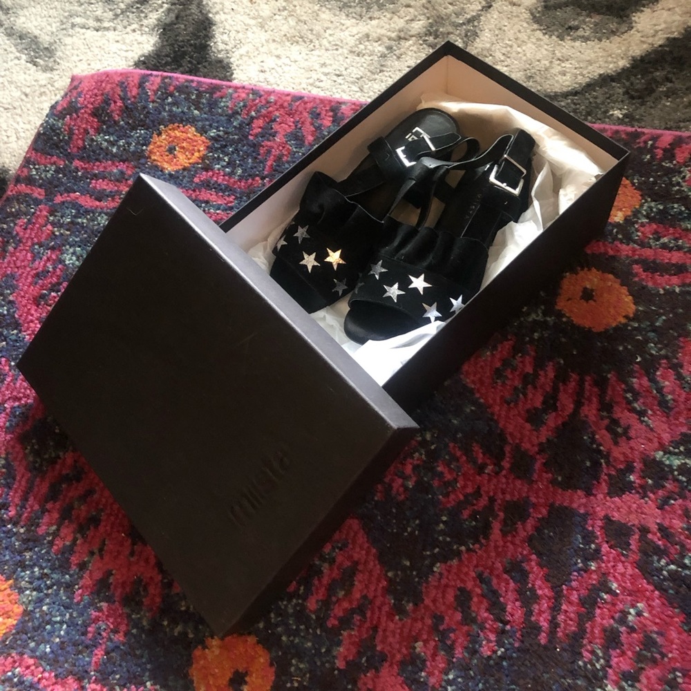 Miista Leah Sandal